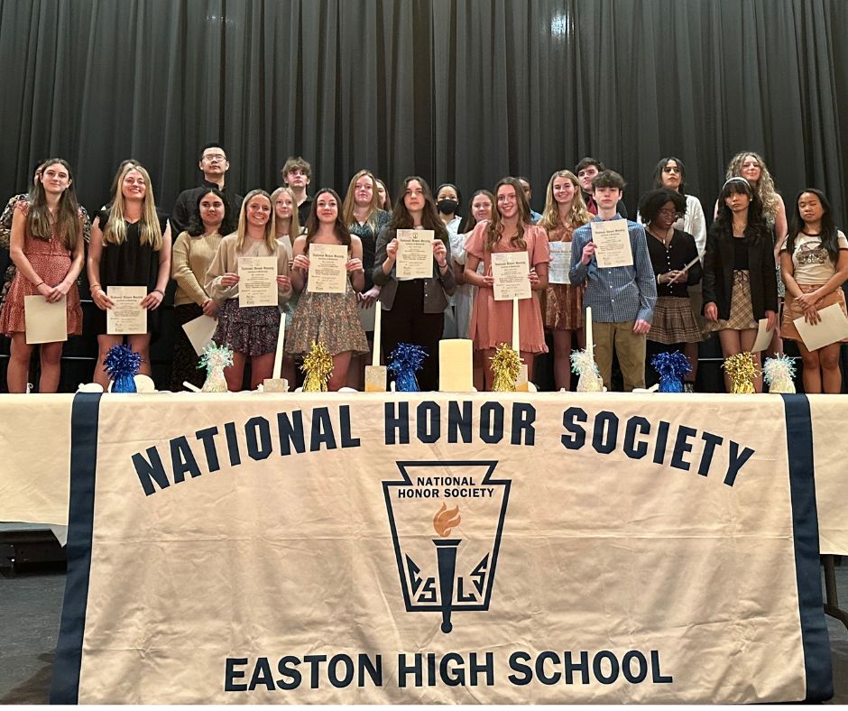 Easton High NAtional Honor Society image